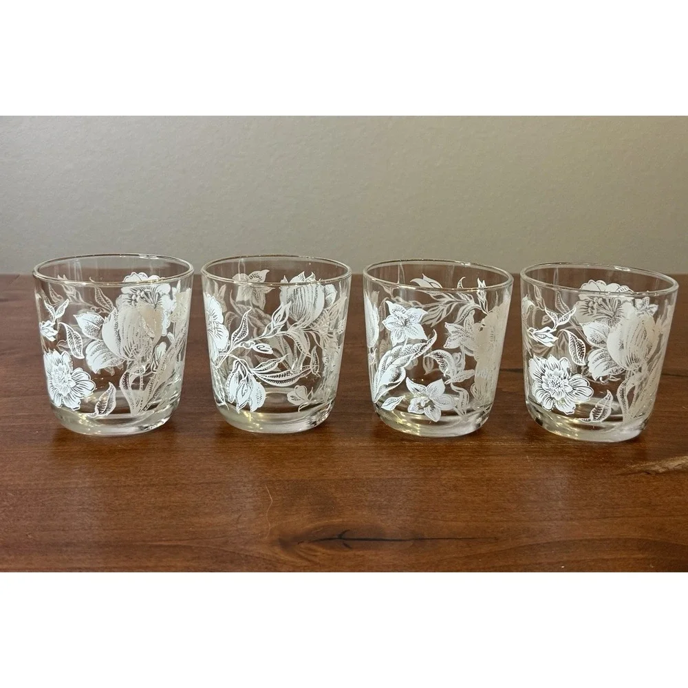 Set 4 Vintage Mid Century Juice Condiment Glasses Half Pint White Flowers 3.25